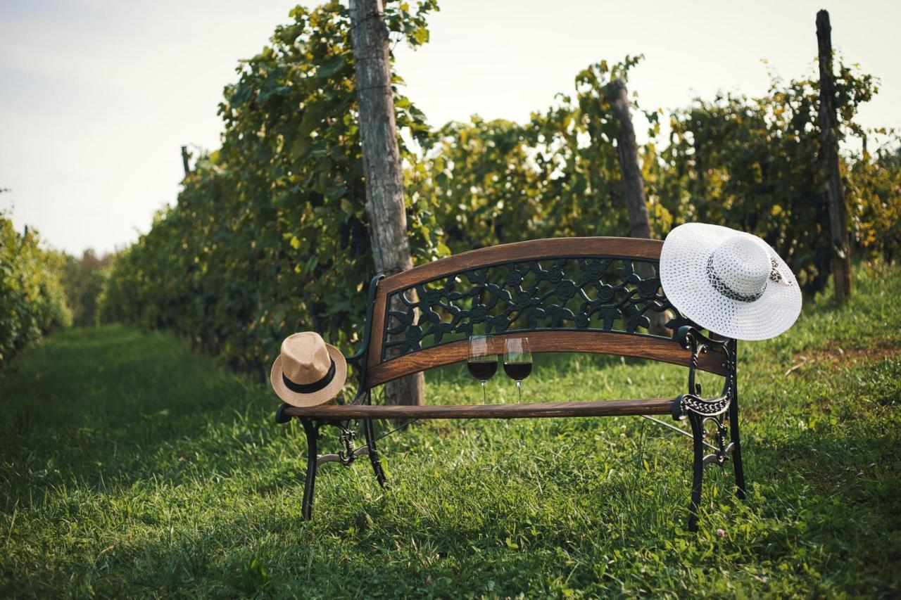 La Bosca Agriturismo กาวาร์โด ภายนอก รูปภาพ